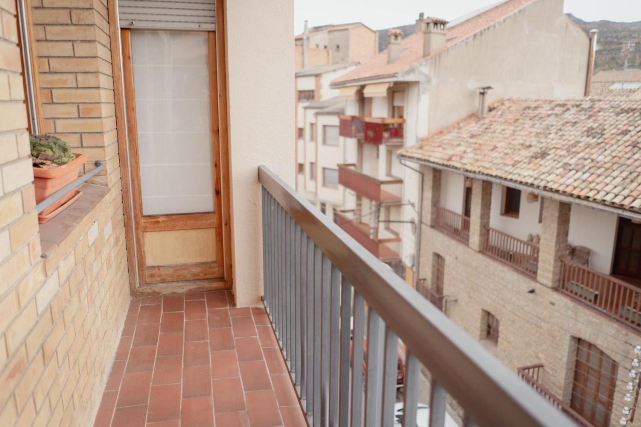 Cal Miquel Apartment โปบลา เด เซกัวร์ ภายนอก รูปภาพ